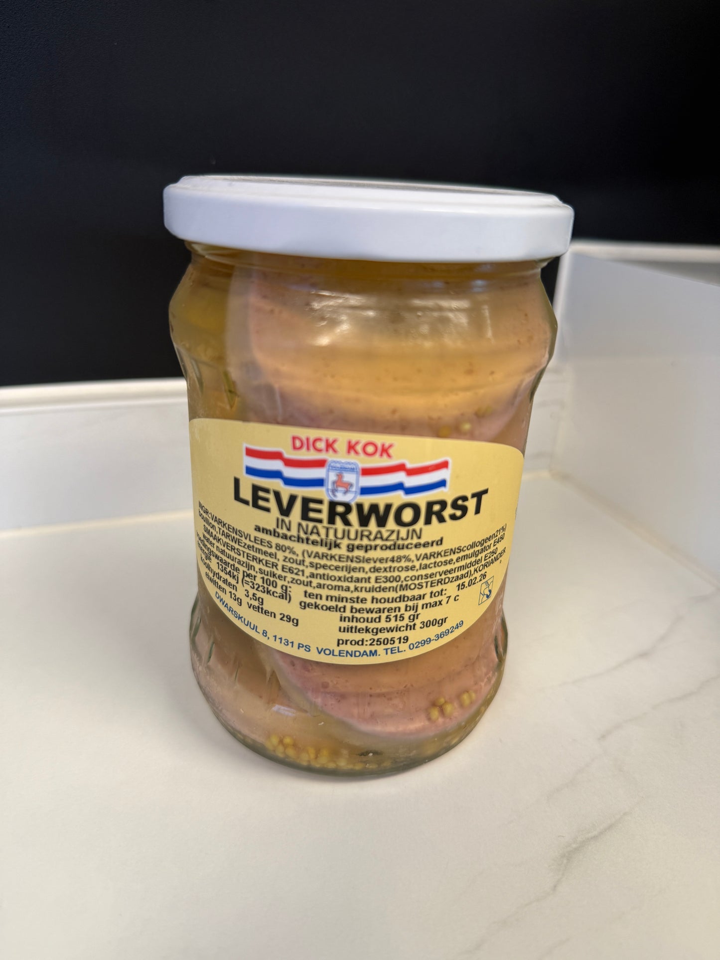 Pot leverworst plakken